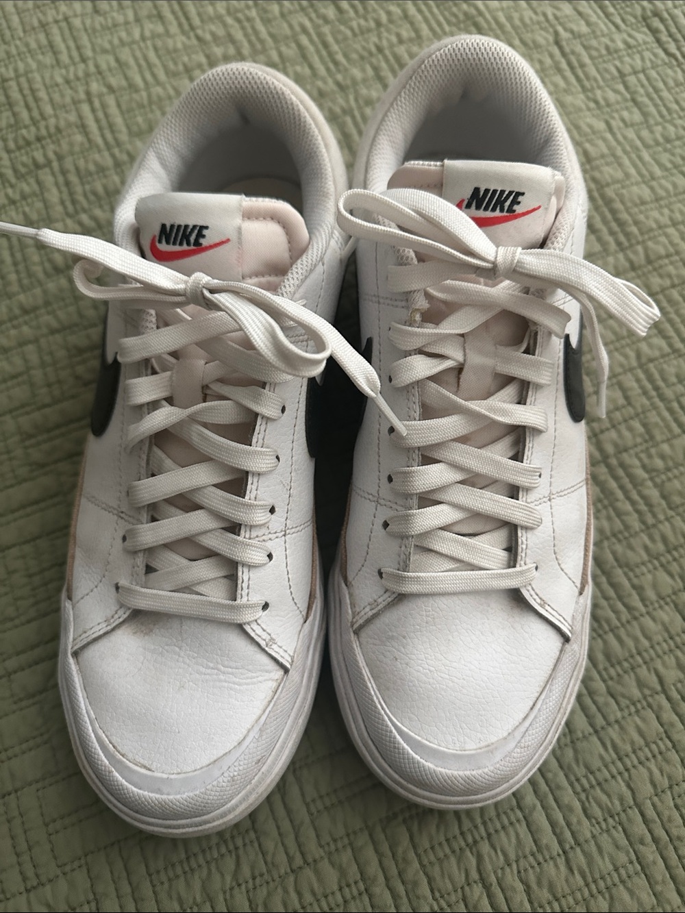 Nike White Court Legacy Low-Top Sneakers